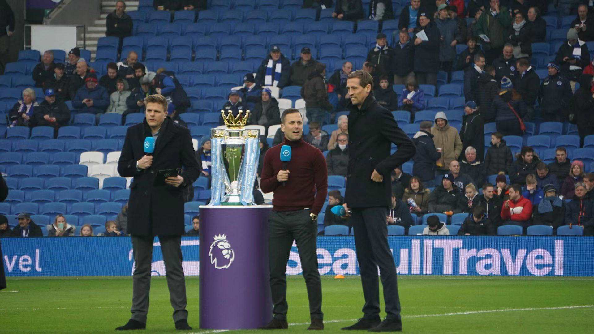 们在赛场上 们在赛场上